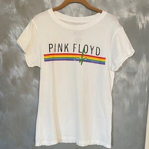 Recycled Karma NWOT Pink Floyd White T-Shirt with Rainbow Graphic Small